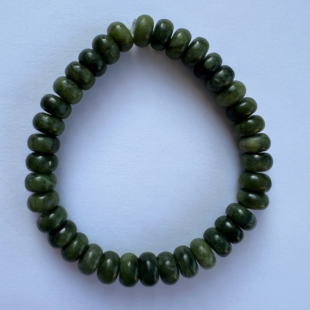 BJ11 7.9mm Genuine & Organic High Quality Forest Green Jade Handmade Bracelet